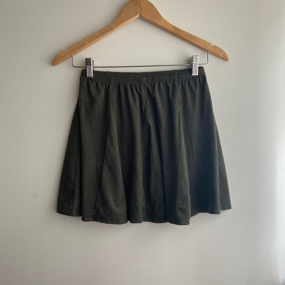 Brandy Melville soft green skirt